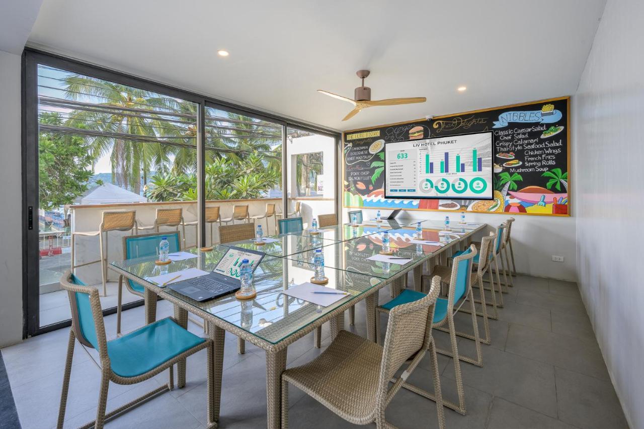 Liv Hotel Phuket Patong Beachfront Dış mekan fotoğraf
