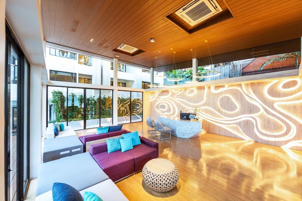 Liv Hotel Phuket Patong Beachfront Dış mekan fotoğraf