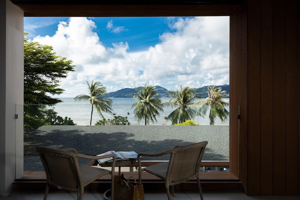 Liv Hotel Phuket Patong Beachfront Dış mekan fotoğraf