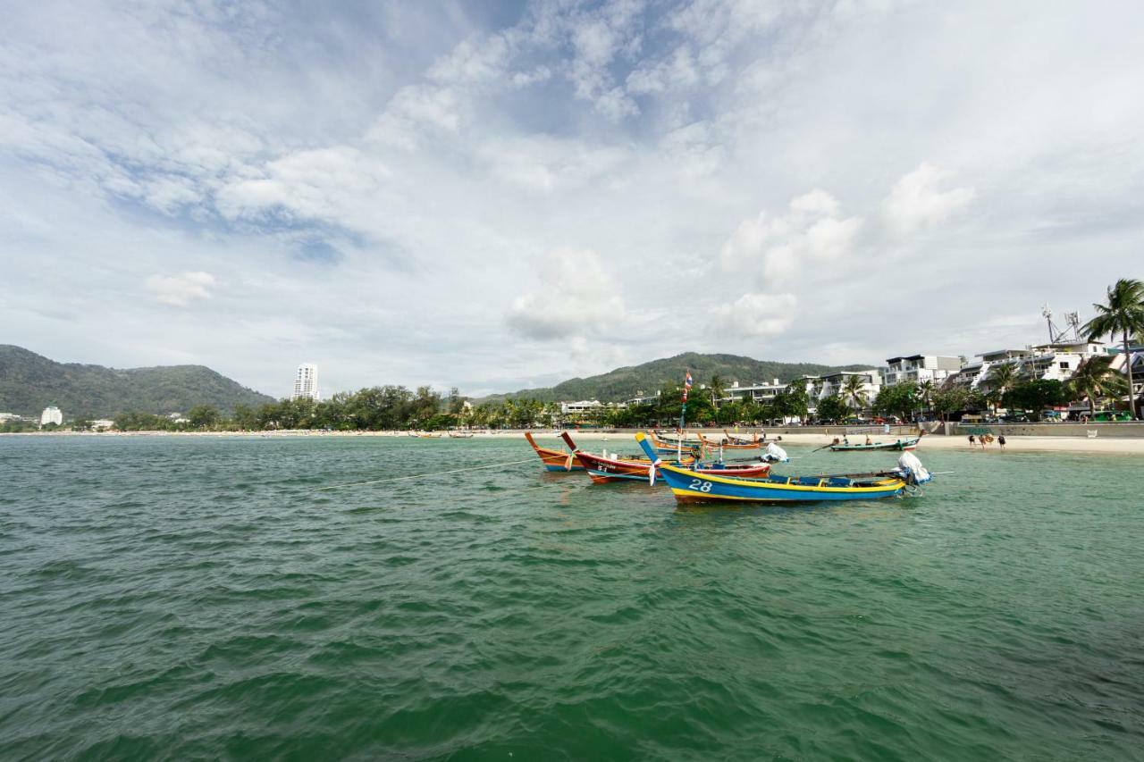 Liv Hotel Phuket Patong Beachfront Dış mekan fotoğraf