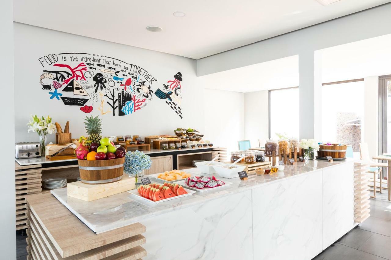 Liv Hotel Phuket Patong Beachfront Dış mekan fotoğraf